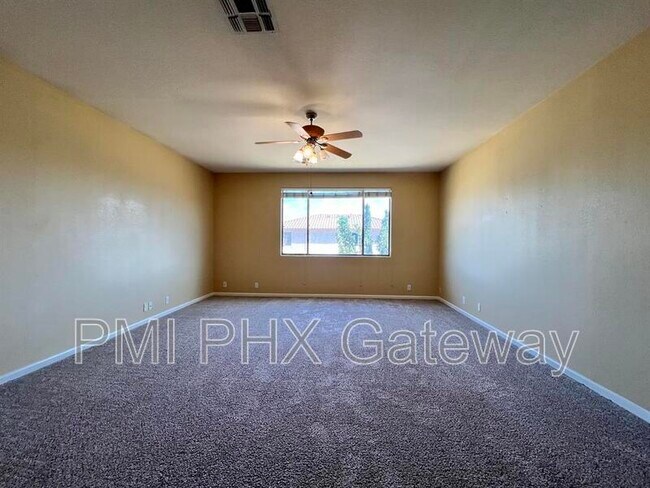Building Photo - 1764 E Cotton Ct