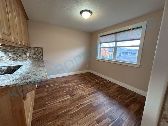 Building Photo - 4686 W Powell Blvd