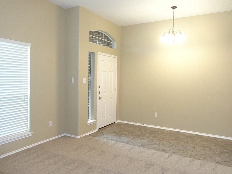 Building Photo - 3507 Cactus Creek Dr