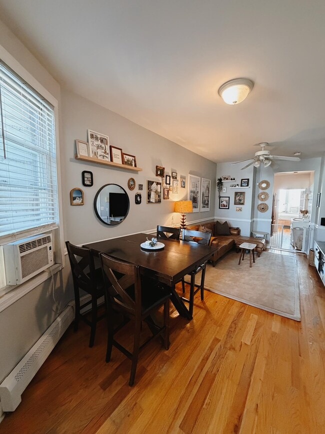 Building Photo - 314 4th St