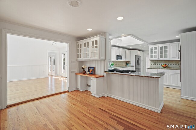 Building Photo - 141 Idlewood Dr