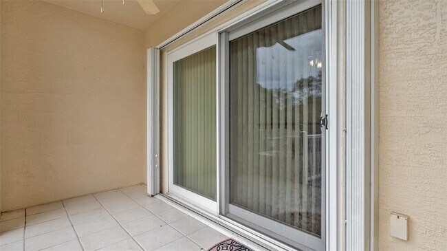 Building Photo - 1653 Seascape Cir