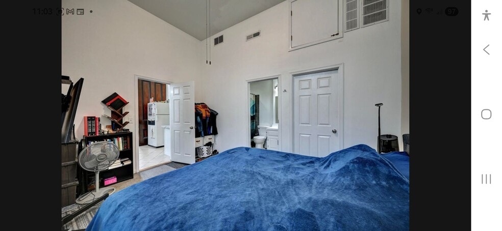Bedroom - 337 Washington Ave