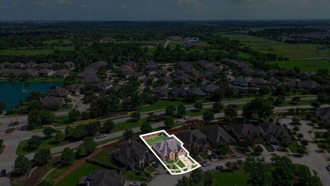 Building Photo - 5318 Kristen Cir