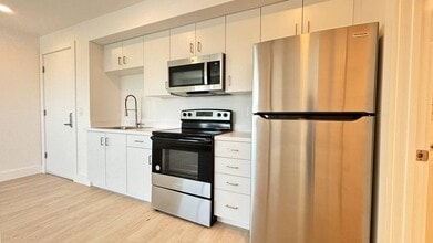 Building Photo - 9300 Compton Ave