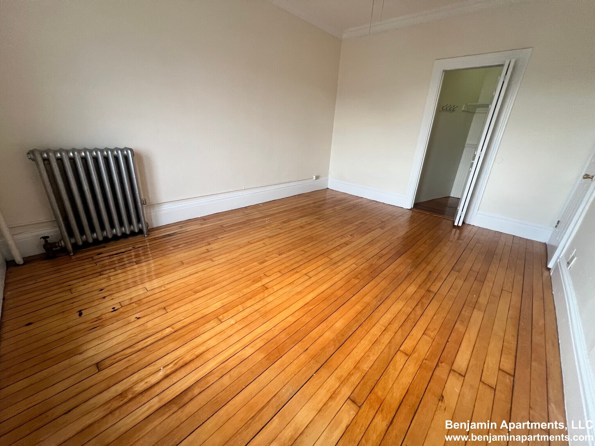 Building Photo - 435 Cambridge St