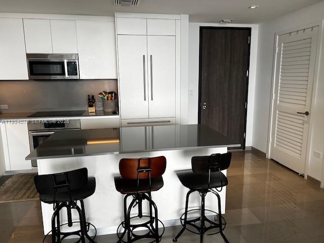 Building Photo - 68 SE 6th St