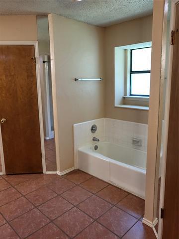 Building Photo - 4200 Pyracantha Dr
