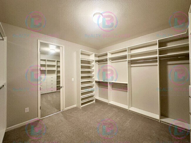 Building Photo - 9276 Perceval Wy