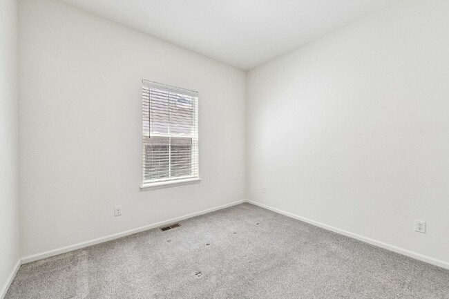 Building Photo - 7956 S Grand Baker Way