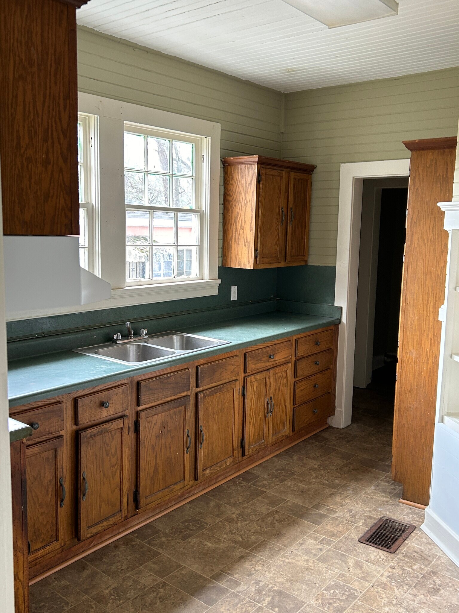 Building Photo - 309 Fredrica Ave