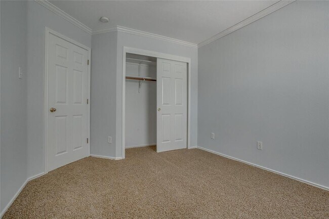 Building Photo - 16612 Brayton Park Dr