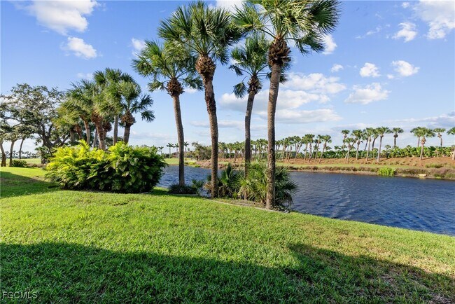 Building Photo - 12090 Kelly Greens Blvd