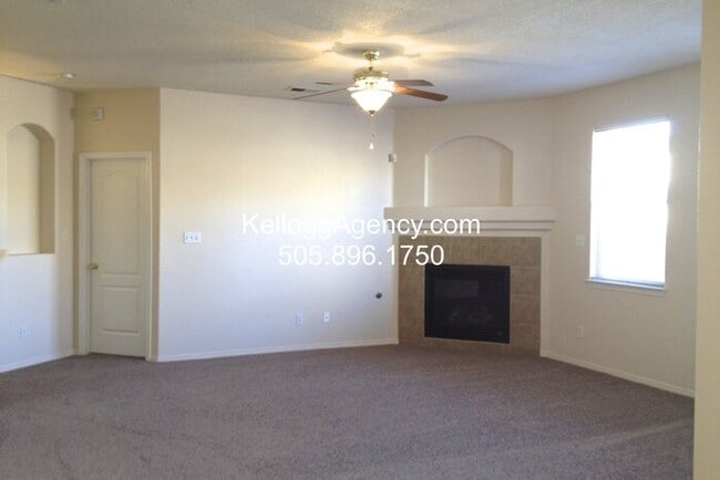 Building Photo - COMING SOON - 3 Bedroom in Cabezon Subdivi...