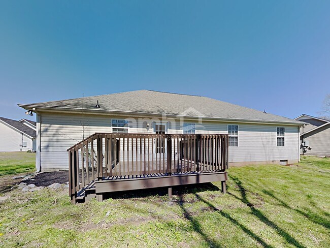 Building Photo - 4204 Birch Dr