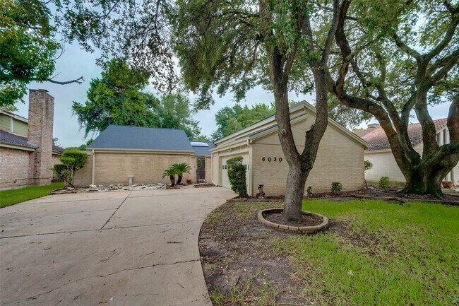 Building Photo - 6030 Gallant Forest Dr