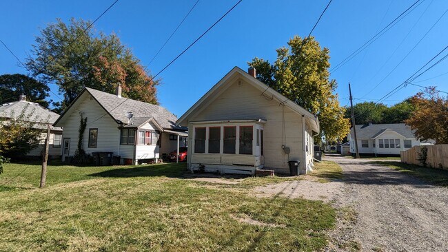 Building Photo - 508 N 22nd St
