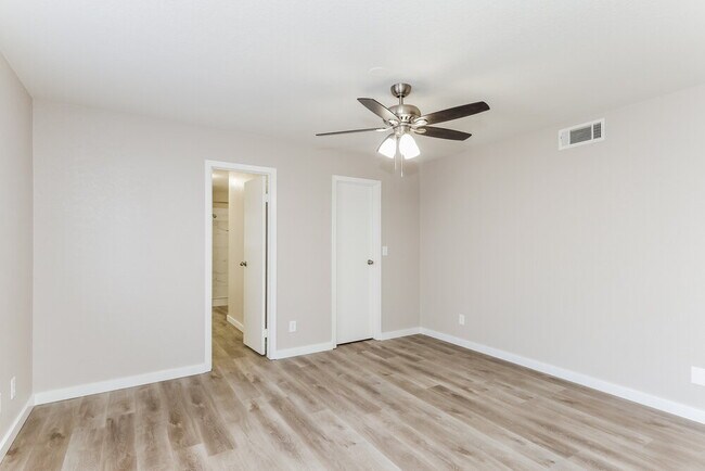 Building Photo - 1635 Keena Dr