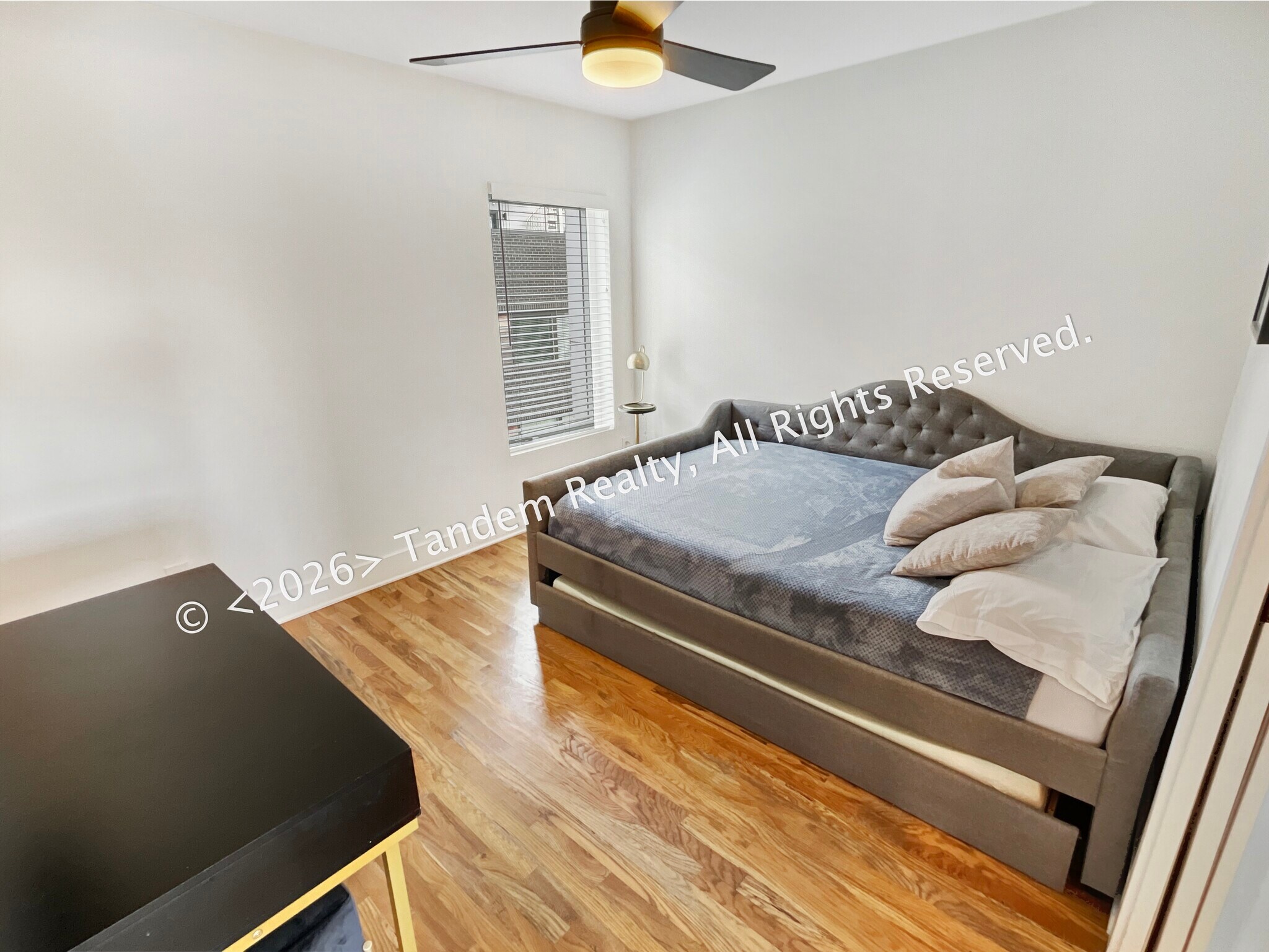 Building Photo - 2807 Delaware Ave