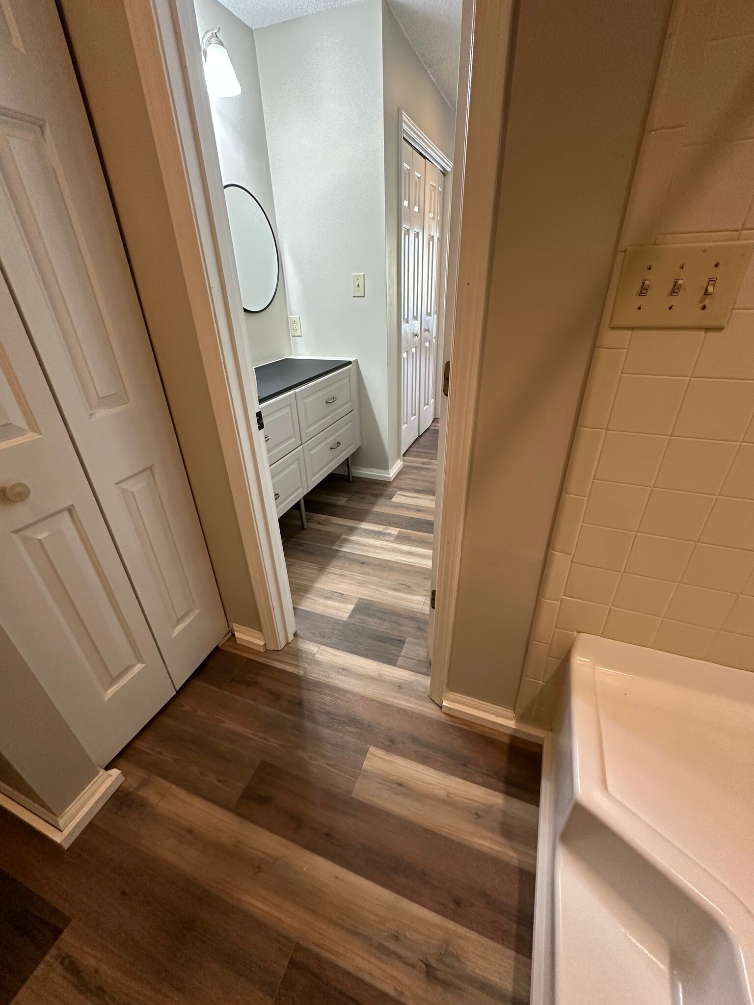 Primary Bathroom - 4621 Hamory Dr