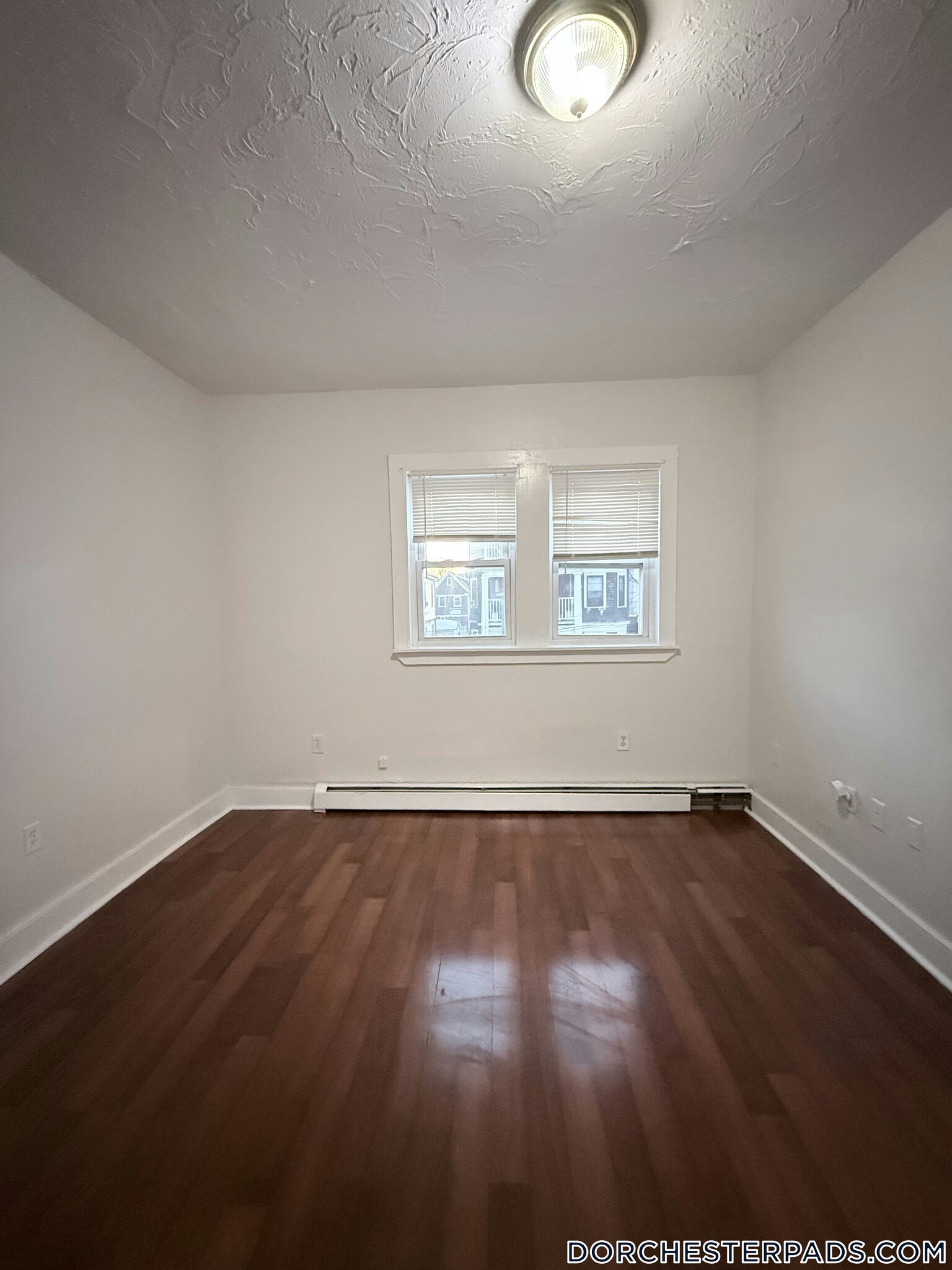 Building Photo - 66 Millet St