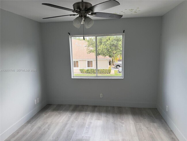 Building Photo - 774 NW 42nd Pl