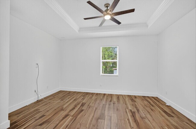 Building Photo - 16215 83rd Pl N