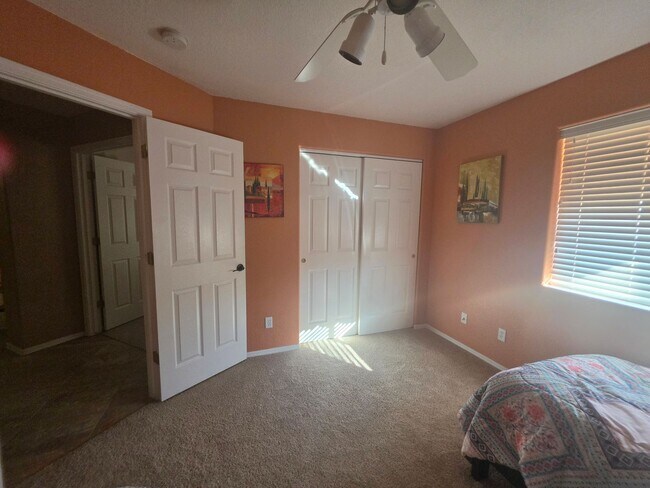 Building Photo - 2325 Palo Verde Blvd N