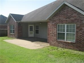 Building Photo - 5002 SW Golden Eagle Ave