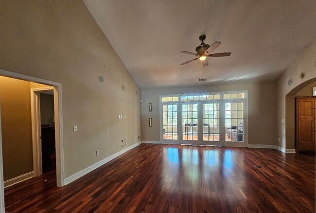 Building Photo - Waterford Plantation Home in Carolina Forest