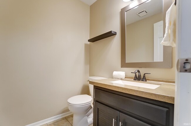 Building Photo - 5931 Spring Oak Ct