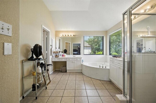 Building Photo - 12716 Oxen Way