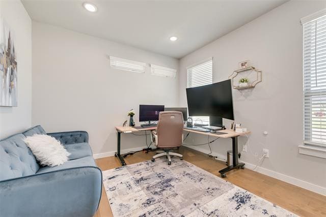 Building Photo - 211 Coyote Creek Dr