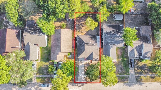 Building Photo - 19214 Cypress River Dr