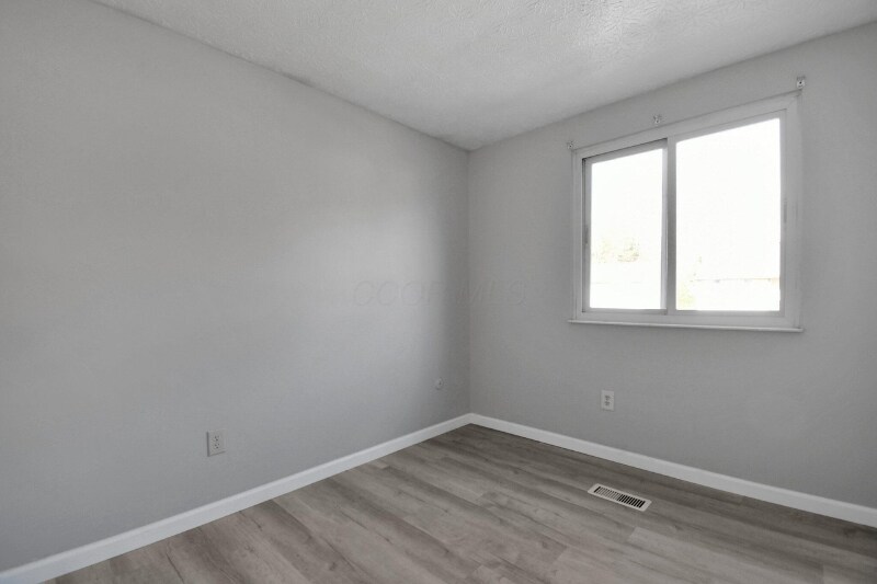 Building Photo - 3102 Dewbourne Dr