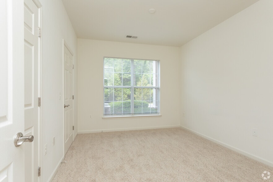 TGM Ridge 10901 Wild Ginger Cir Manassas VA 20109 Apartment Finder