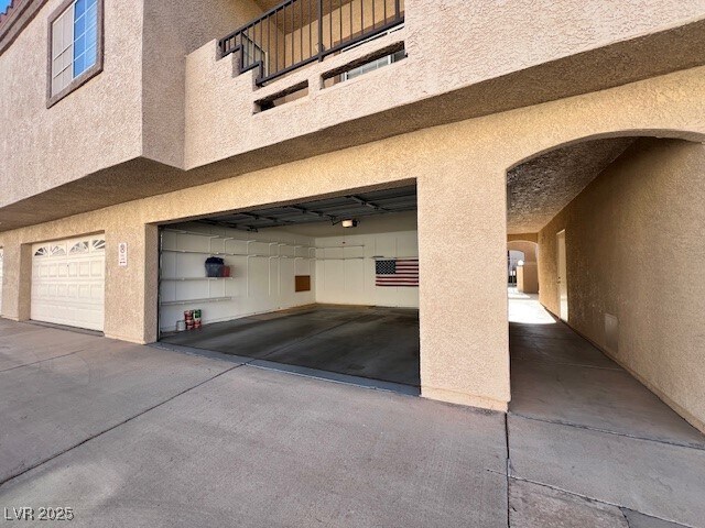 Building Photo - 1851 Hillpointe Rd