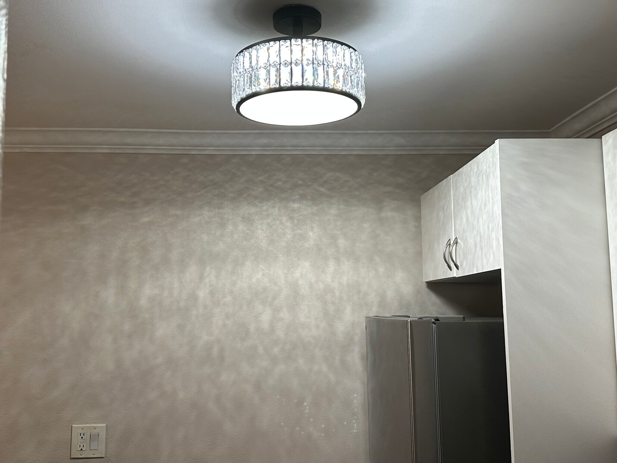 Building Photo - 18350 Hatteras St