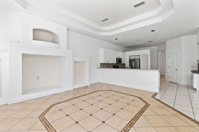 Building Photo - Gorgeous 3 Bedroom Home in Prestigious LPGA!