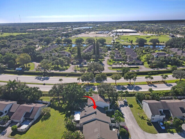 Building Photo - 13403 Bedford Mews Ct