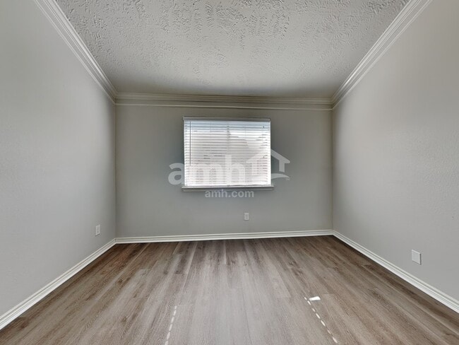 Building Photo - 5026 Chase Stone Dr