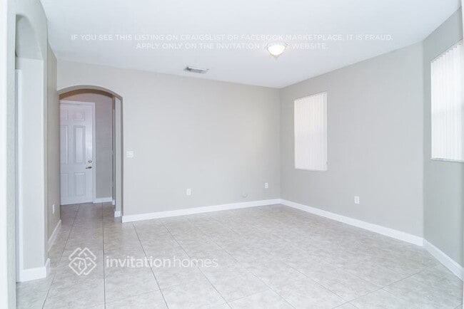 Building Photo - 9141 SW 152nd Ct