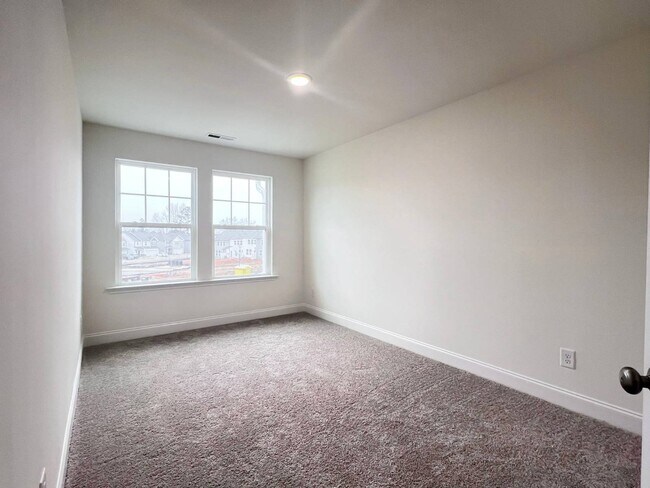 Building Photo - 4959 Caddis Bnd