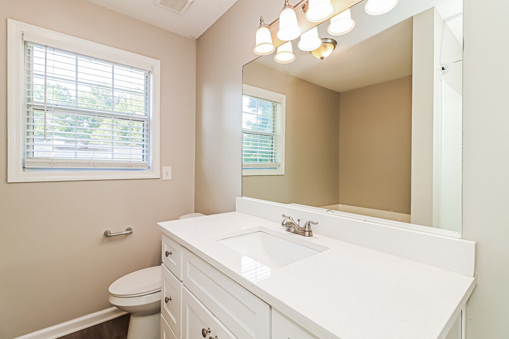 Building Photo - 428 Ivy Crest Dr