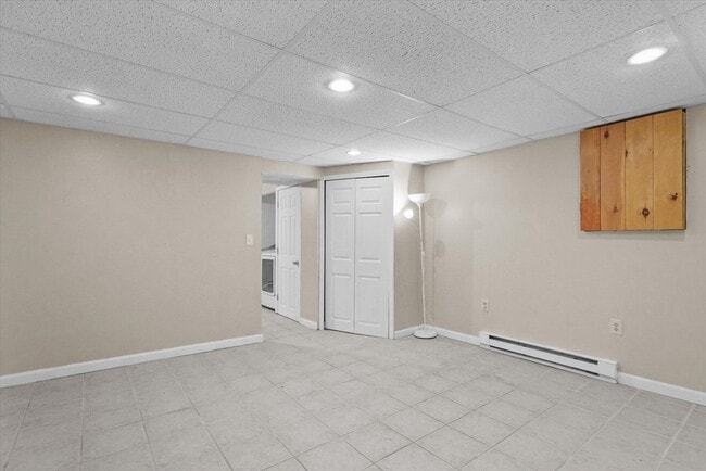 Building Photo - 61 Kathy Dr