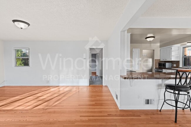 Building Photo - Welcome to Downriver