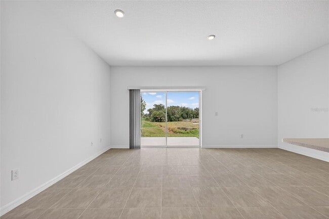 Building Photo - 10761 Eclipse St