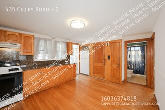 Building Photo - 435 Cilley Rd