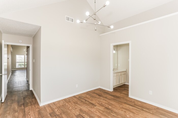 Building Photo - 3912 Wanklyn Ct