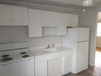 Building Photo - 730 W 25th St